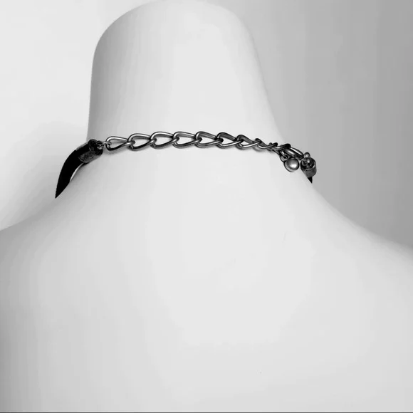 2 x $20‼️ ENAMEL METAL PENDANT. Leather Black Necklace. Brand New - Picture 6 of 8